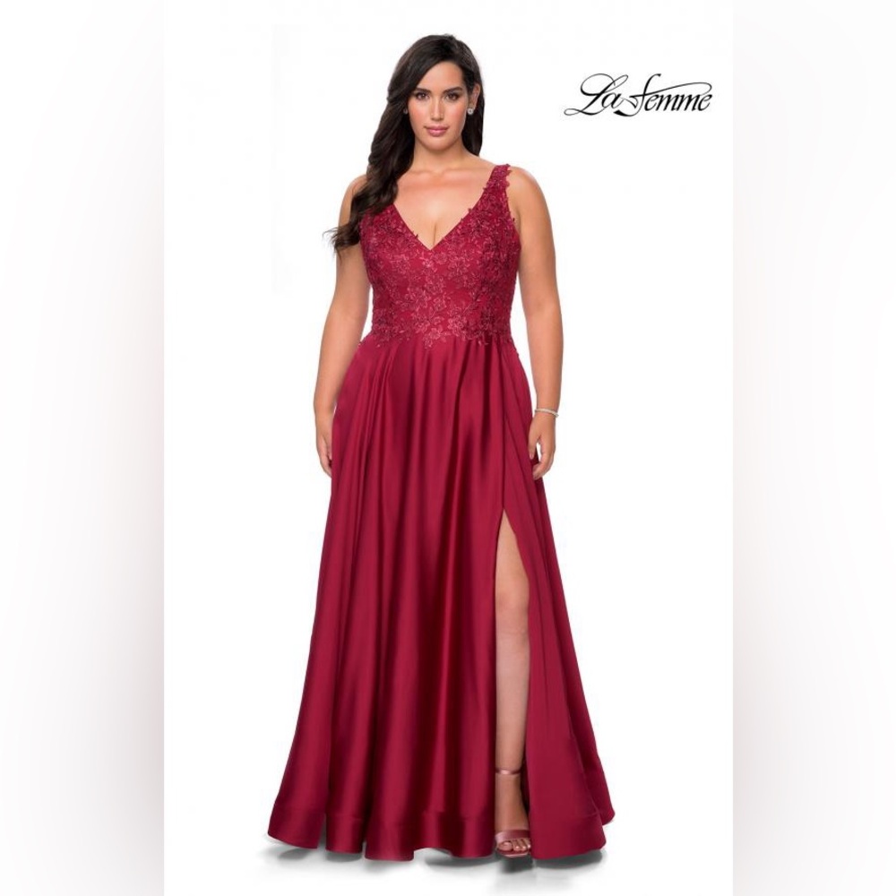 ❤️ La Femme Gorgeous Deep Red Gown Plus Size Dresses 29039 ❤️ F2